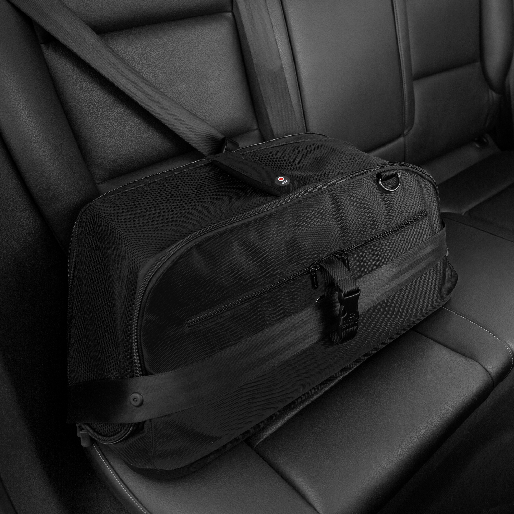 (American Red Cross edition Jet black)